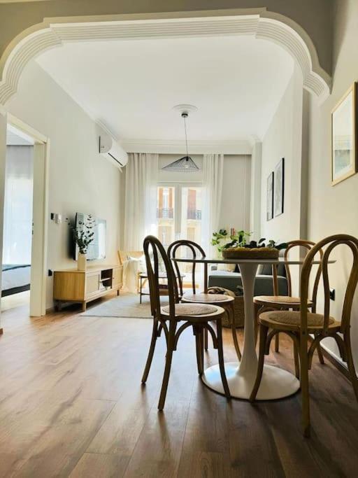 Mavili#19 Elegant Downtown Appartement *
