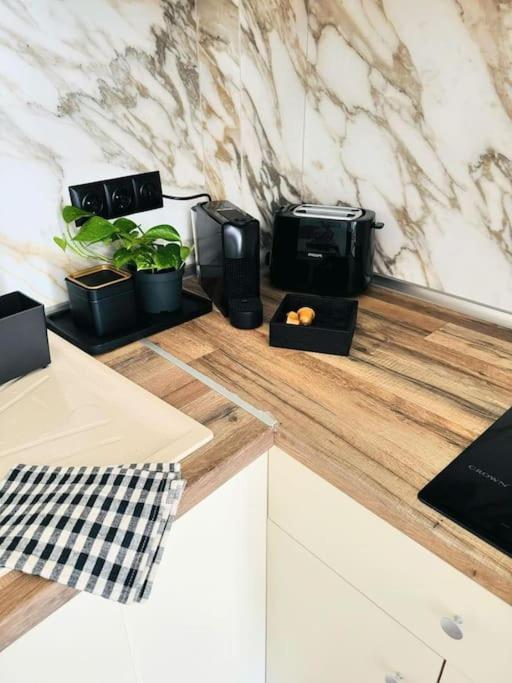 Mavili#19 Elegant Downtown Appartement *